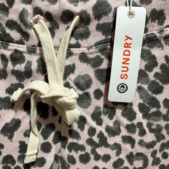 Sundry Sweatpants Size 1 Small 4/6 Pink Gray Leopard Print Stretch Cotton NWT‎ - Picture 4 of 7